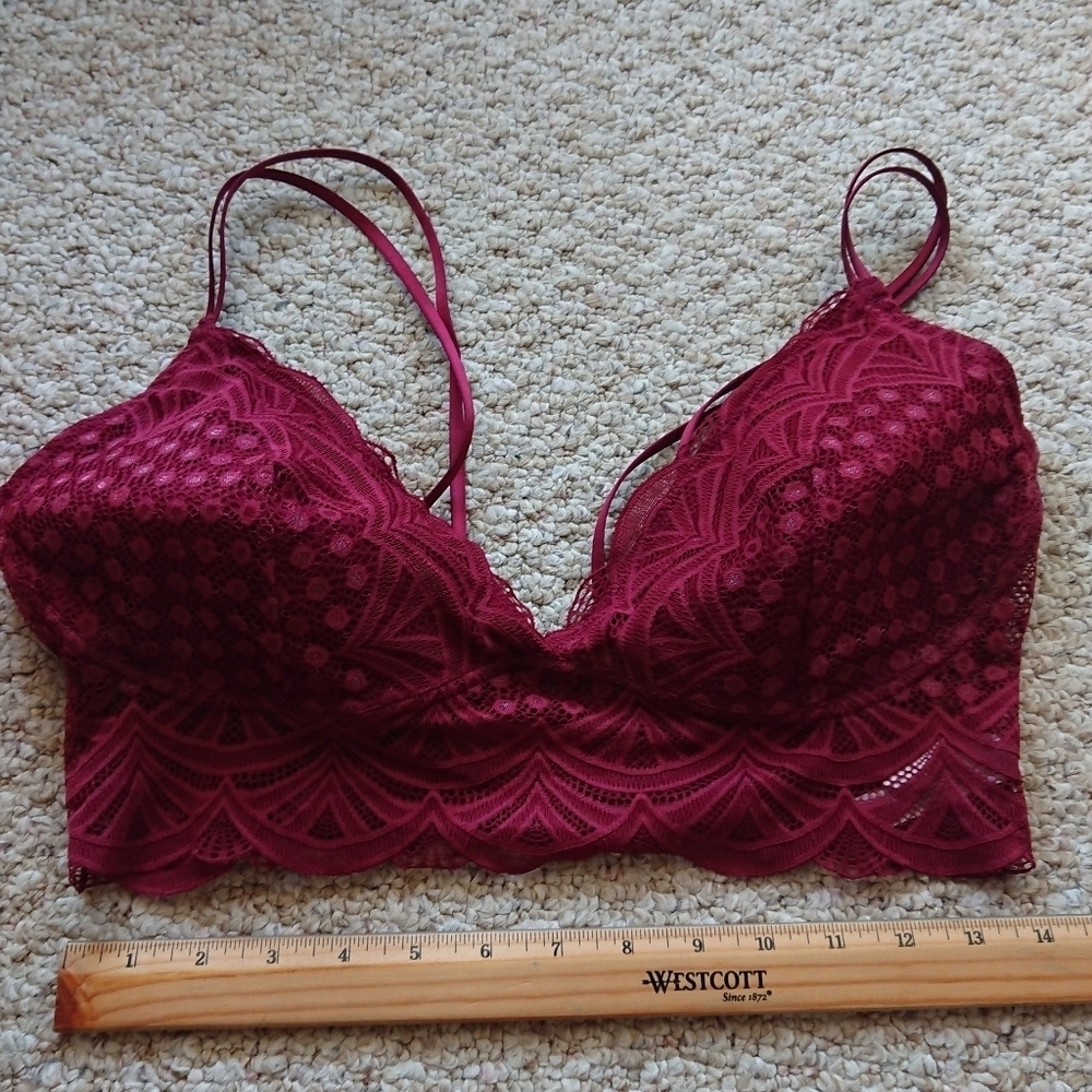 Auden Elegant Lace Bralette in Burgundy size XL